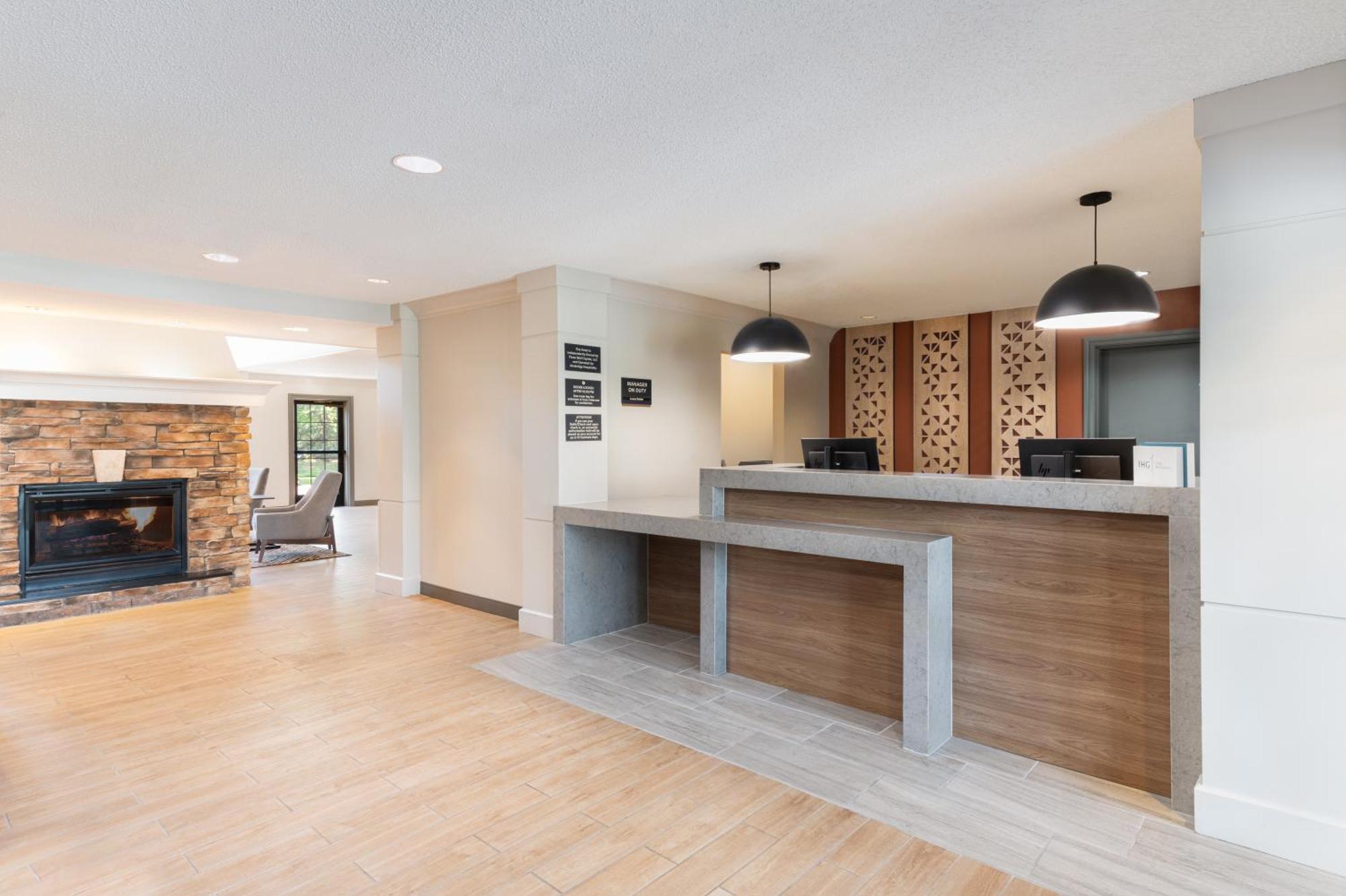 Candlewood Suites Eagan - Mall Of America Area By Ihg Dış mekan fotoğraf